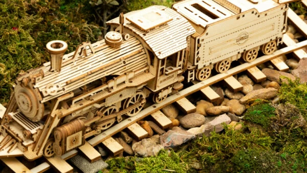 Locomotive Vapeur Maquette 3D Bois – Image 10